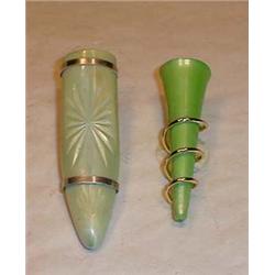 2 vases for car, plastic and metal, one damag