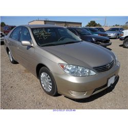 2005 - TOYOTA CAMRY