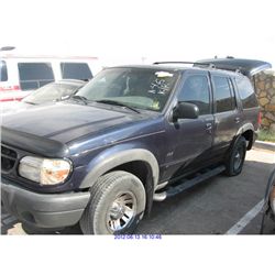 2000 - FORD EXPLORER // REBUILT SALVAGE TITLE