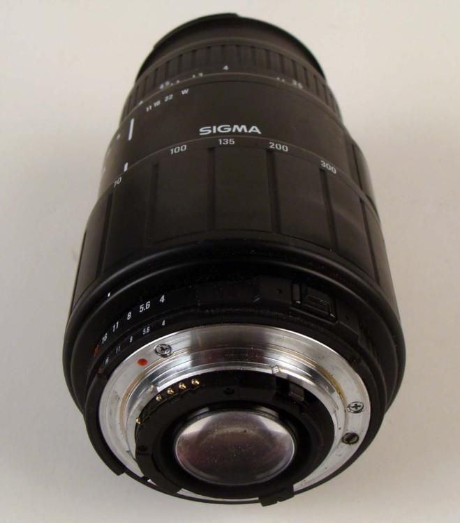 Sigma 70300mm 145.6D DL Macro AF Lens for Nikon