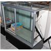 Image 1 : Glass display