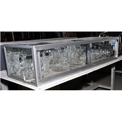 Jewelers showcase