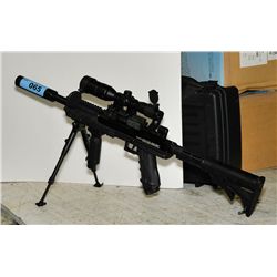 Paintball snipers rifle with case