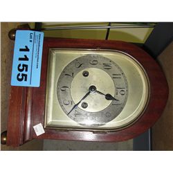 Early 1900s mahogany cased mantel clock