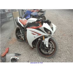 2009 - YAMAHA MOTORCYCLE