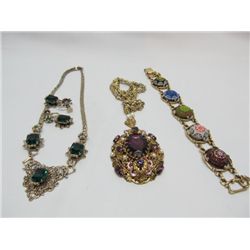 Costume jewellery necklace and bracelets.