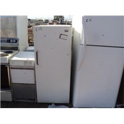 WHIRLPOOL REFRIGERATOR {print sequence} FY1100335