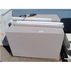 METAL CABINETS (QTY=2)