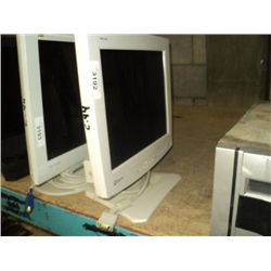 GATEWAY WHITE LCD 15"