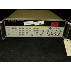 HP 5370A UNIVERSAL TIME INTERVAL COUNTER