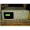 Image 1 : TEKTRONIX TDS 694C 4 CHANNEL DIGITAL REAL TIME