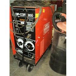 AIRCO DIP-COR 300 WIRE FEED WELDER