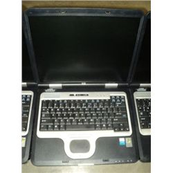 HP NC8000 PENTIUM M