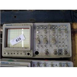TEKTRONIX 2430 DIGITAL OSCILLOSCOPE