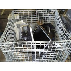 BASKET: 4 LCD MONITORS, 4X MONEY