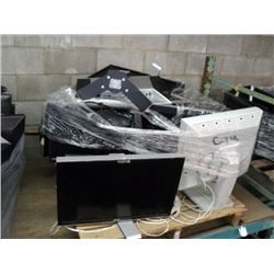 PALLET: 16 LCD MONITORS, 16X MONEY