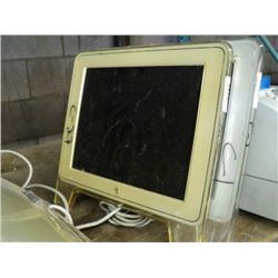 APPLE CINEMA DISPLAY