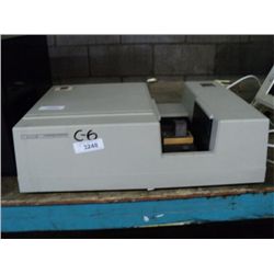 HP 8452A DIODE ARRAY SPECTROPHOTOMETER