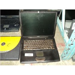 MAC POWERBOOK LAPTOP M7572