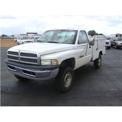 1999 Dodge Ram Pickup 196,389 MILES