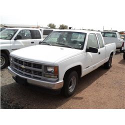 1998 Chevrolet C1500 Pickup 312,253 Miles