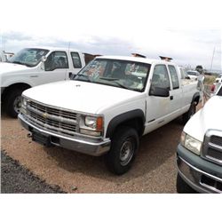 2000 Chevrolet K2500 Pickup 291,268 Miles