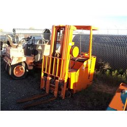 1990 Prime Mover RC40 Forklift, 4,000 Pound,1 Key