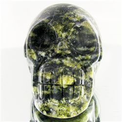 1355ct Hand Carved Agate Skull (MIN-001720)