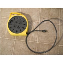 25' Retractable Extension Cord 1250w 10amp 125v