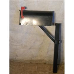 Black U.s. Mail Box 58" Square Tub