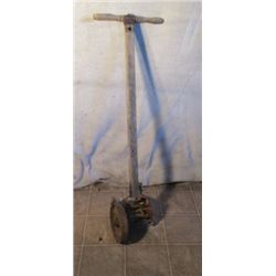 Antique Hedger Lawn Trimmer Nice Condition