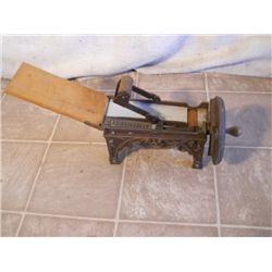 Iron Maccaroni Cutter (ges. Geschutzt Maker)