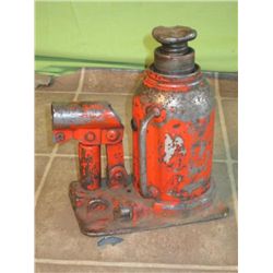 Small Bottle Jack