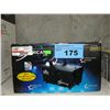 Image 1 : Hurricane 700 fog machine