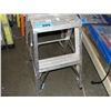 Image 1 : Small 2 step aluminum step ladder