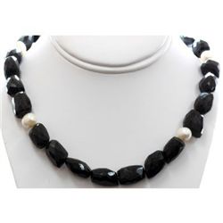 Natural Big Black Spinal and Pearl Beads Necklace