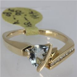 Genuine  0.98 ctw  Aquamarine Ring  14KT Yellow Gold