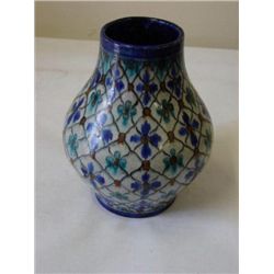 ET0503120144 Persian / William De Morgan Style Isnic Va