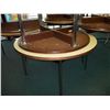 Image 2 : TABLES & STEPPERS