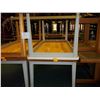 Image 3 : TABLES & STEPPERS