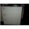 Image 5 : STEPPERS & CABINETS