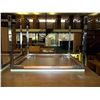 Image 6 : STEPPERS & TABLES