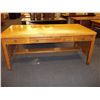 Image 5 : DESKS & TRASHCAN