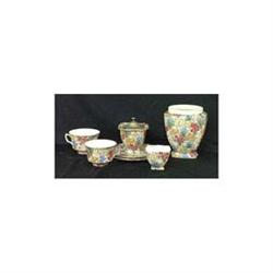 Royal Winton chintz. Marguerite. Two cups, tw