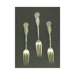 Six sterling Reed and Barton "La Reine" forks