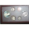 Image 2 : 1983-S US Mint Prestige Proof Set W/Commerative Olympic $1 Coin