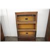 Image 2 : 3 STACK OAK BOOKCASE - MACEY