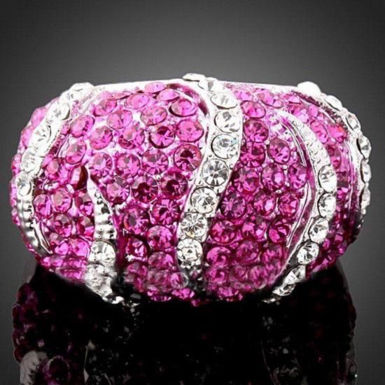 GT0522120028 Dazzling High Fashion Hot Pink Crystal Rin