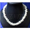 Image 3 : 3-Strand Twisted Rice Pearl Necklace Brass Clasp White