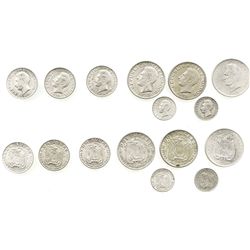 Lot of 8 Ecuador silver minors: 2 sucres, 1928, 1930 and 1944; 1 sucres, 1928, 1930 and 1934; 50 cen